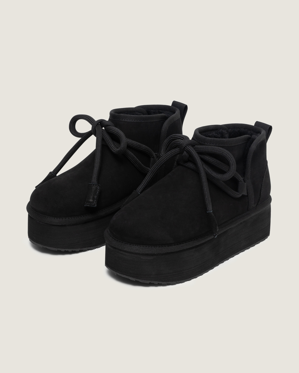 [12/14 예약발송ㅣ15% 할인] Fuzzy ribbon platform boots_Black